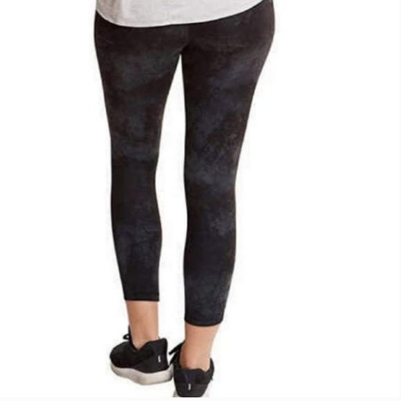NEW Danskin Ladies' Active Tight with Pockets S - Picture 2 of 4